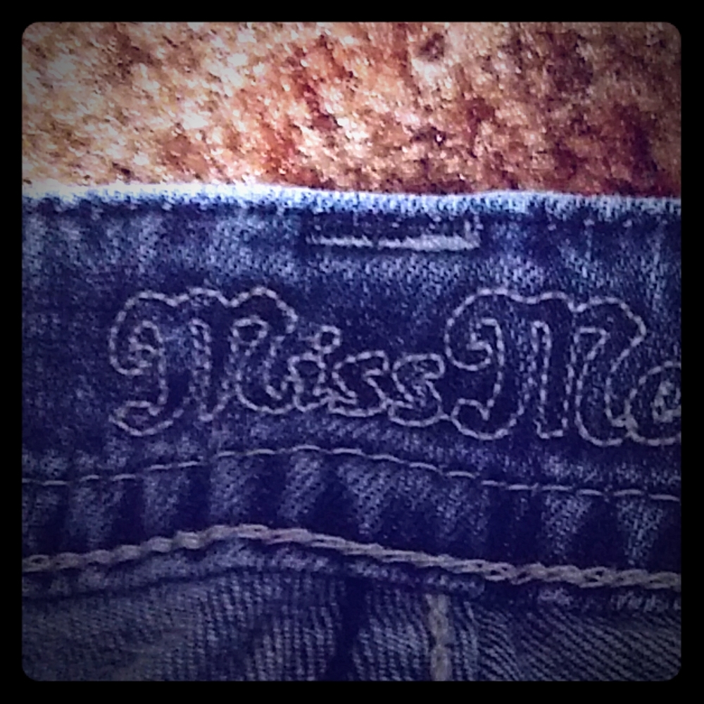 Womens miss me jeans😃